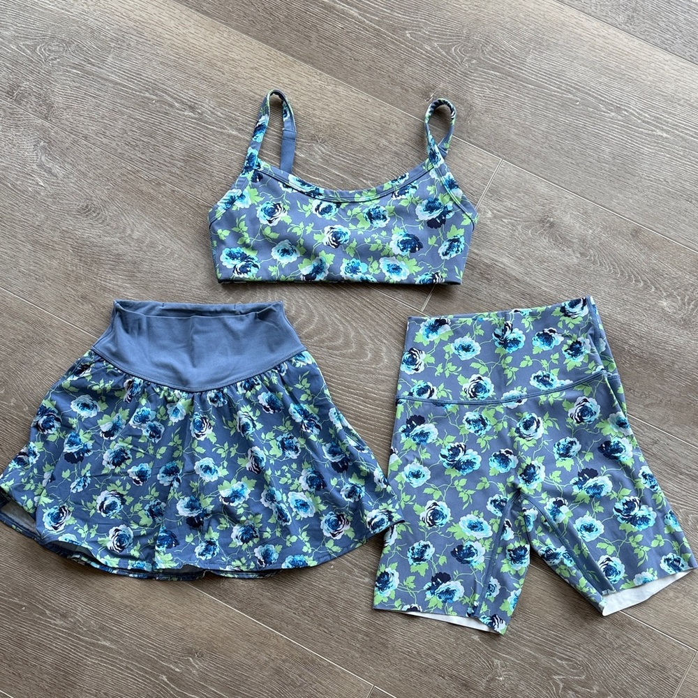 Aerie Blue and Green Floral Bike Shorts Set